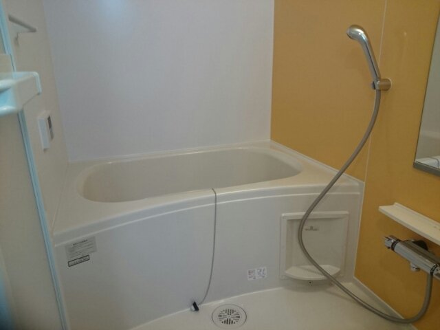 その他設備　ゆったり過ごせるお風呂です