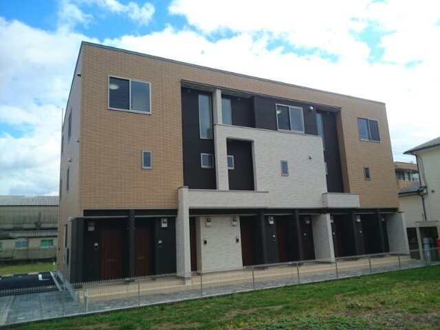 建物外観　外観は落ち着いています