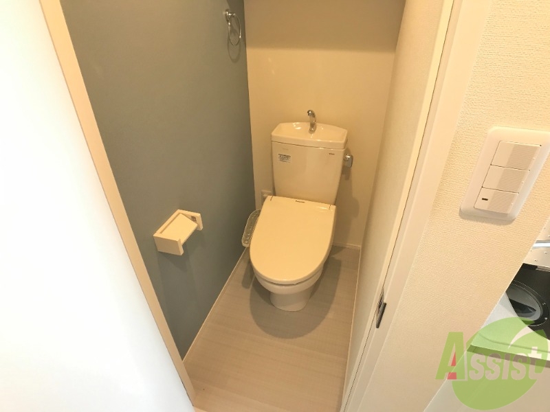 トイレ　ウォシュレット付きのトイレです。シャワートイレは日本の宝。