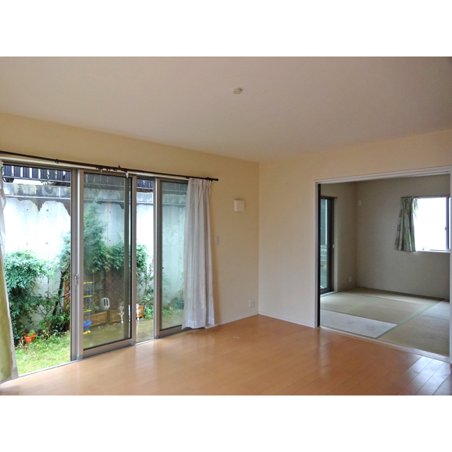 居室・リビング　リビング