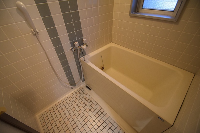 バス・シャワールーム　現況優先