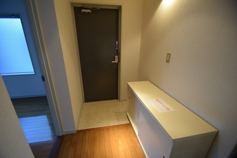 玄関　現況優先