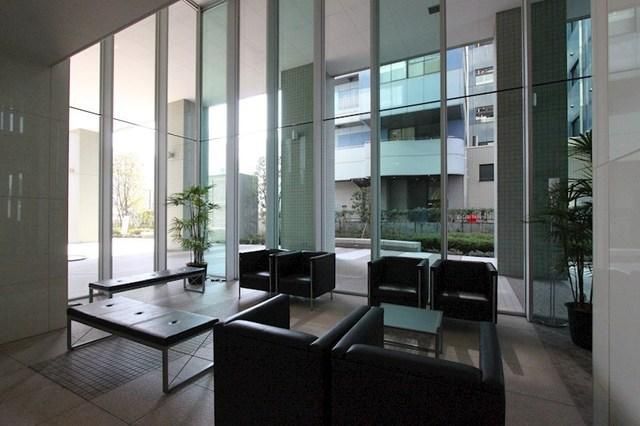 ロビー　清潔なロビーです