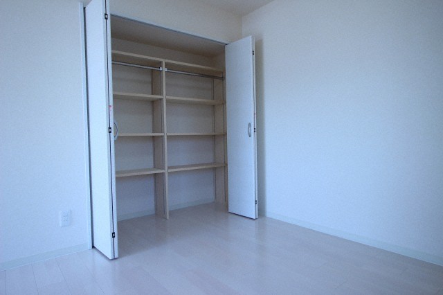 収納　大きめのクローゼット完備しています♪