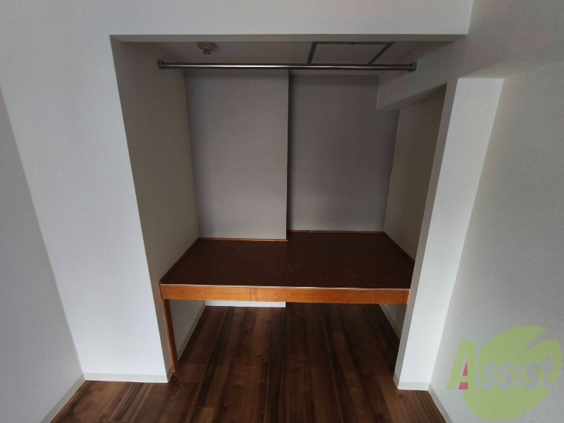 収納　お部屋をすっきりさせるには収納が欠かせませんね。