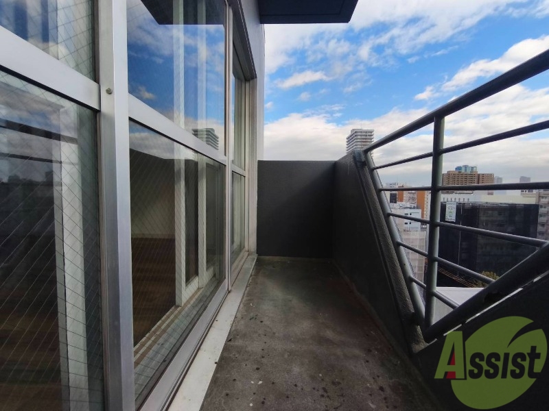 バルコニー　バルコニーが付いていますので一息ついてみてはいかがですか。