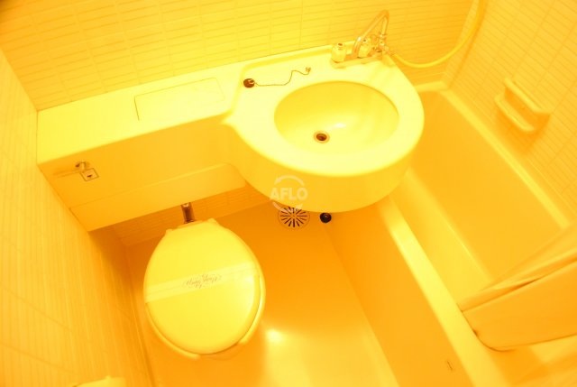 バス・シャワールーム　ハイツオークラ靭公園　バスルーム