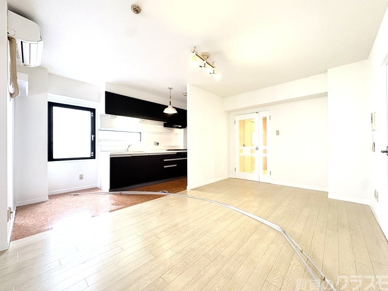 居室・リビング　広々リビングです〇