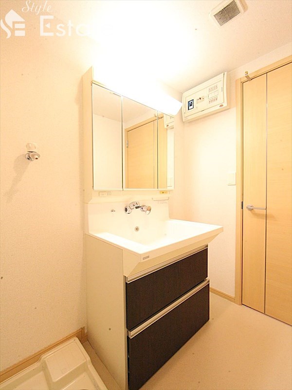 洗面設備　独立洗面台