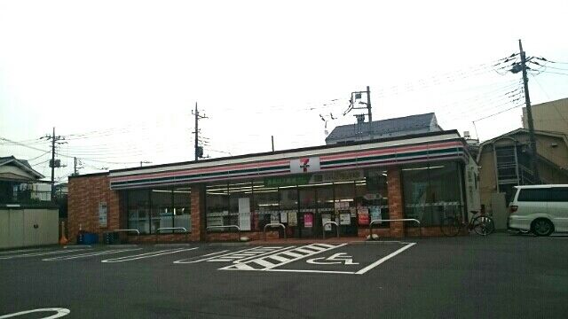 コンビニ　セブンイレブン（コンビニ）まで190m