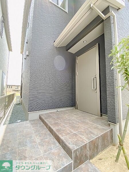 エントランス　お問合せはタウンハウジングまで！※現地待合わせ相談可能