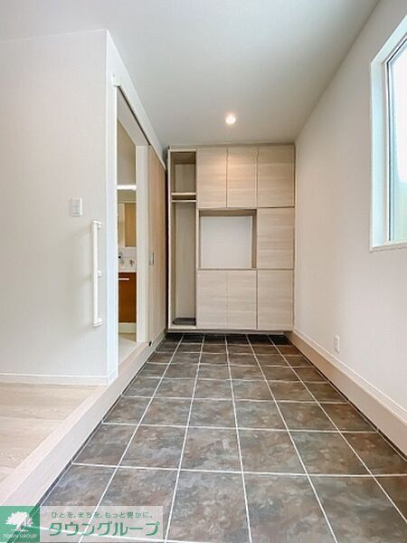 玄関　お問合せはタウンハウジングまで！※現地待合わせ相談可能
