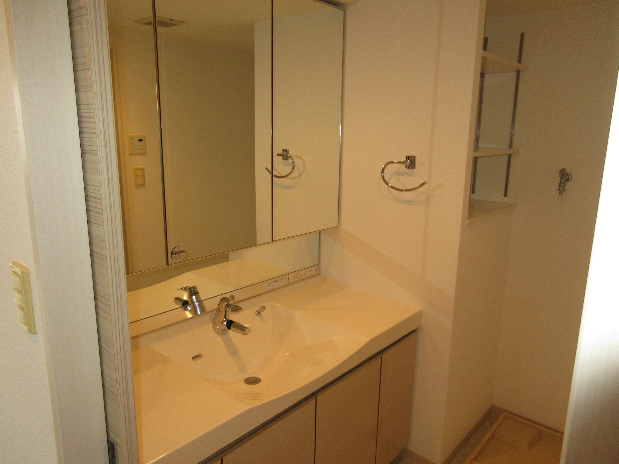 洗面設備　洗面台