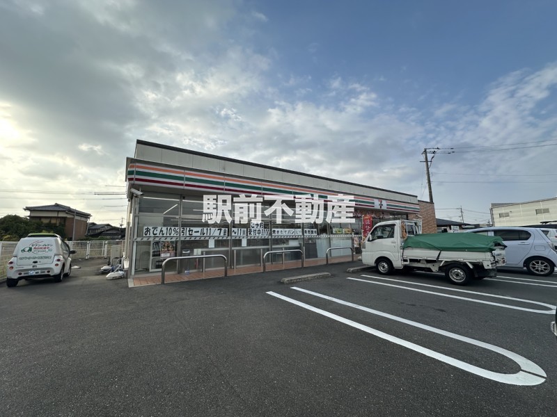 コンビニ　セブンイレブン　大牟田歴木店（コンビニ）まで300m