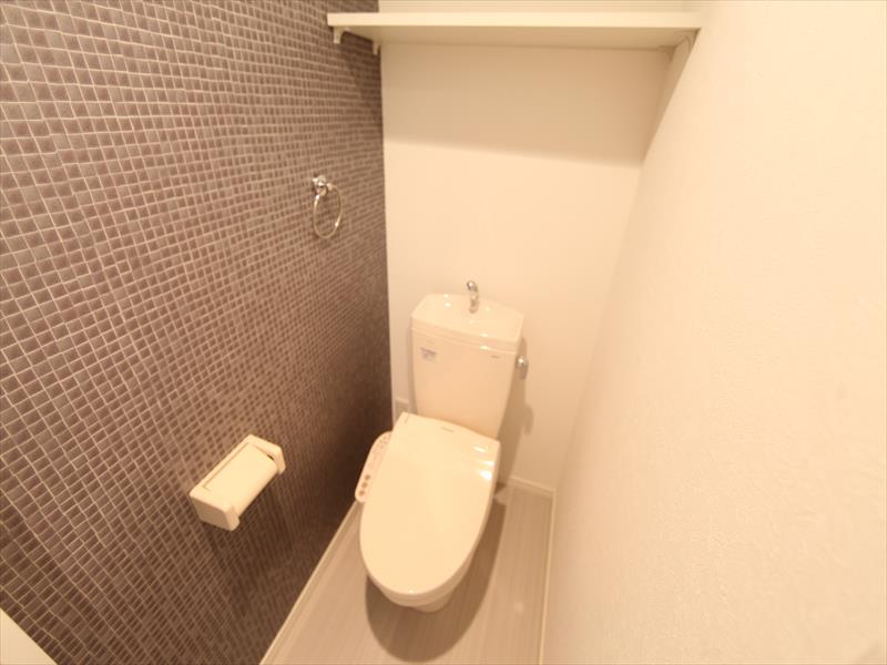 トイレ　トイレ　ウォシュレット付