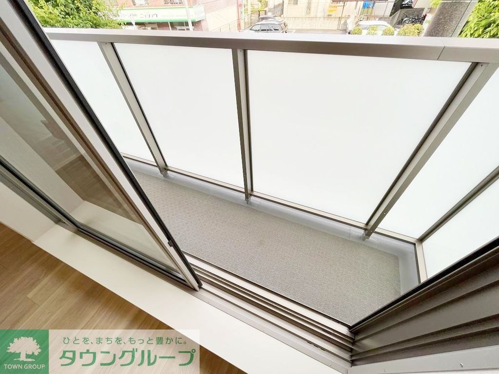 バルコニー　バルコニー