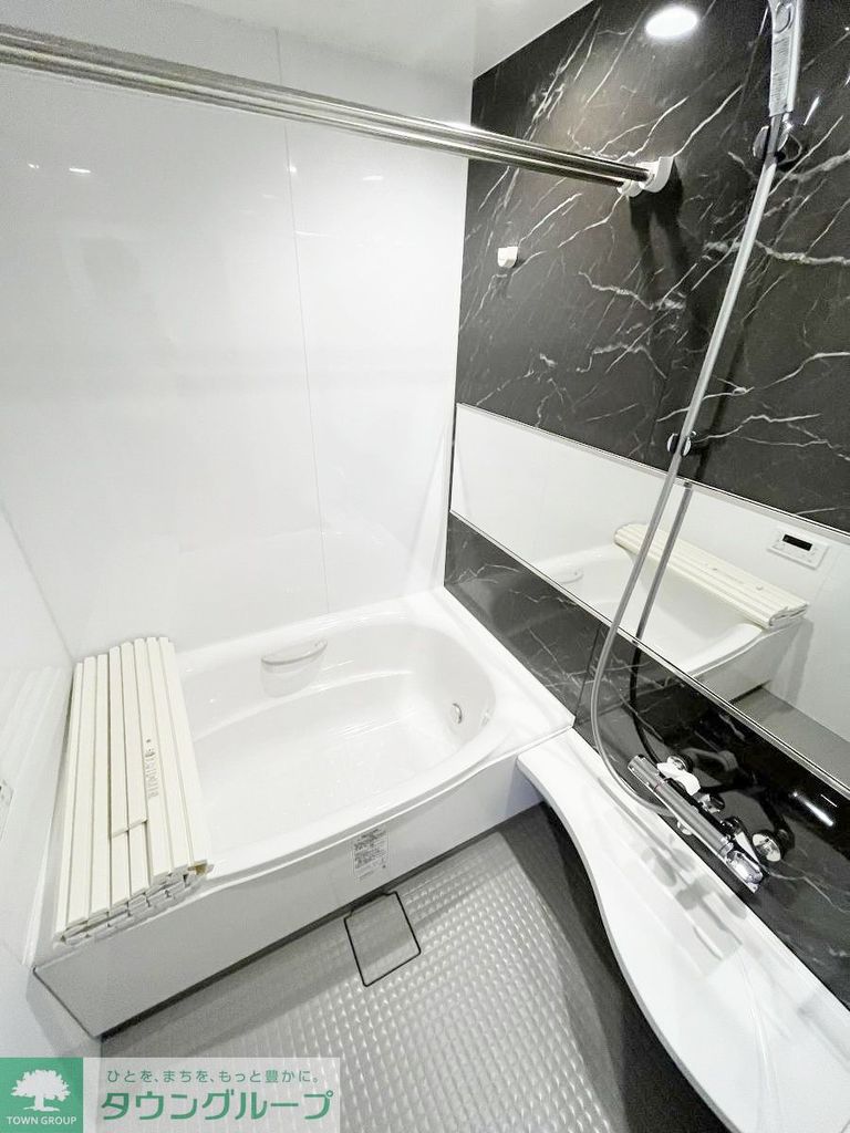 バス・シャワールーム　バス