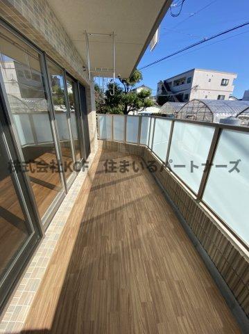 バルコニー　同建設会社同型タイプ別物件