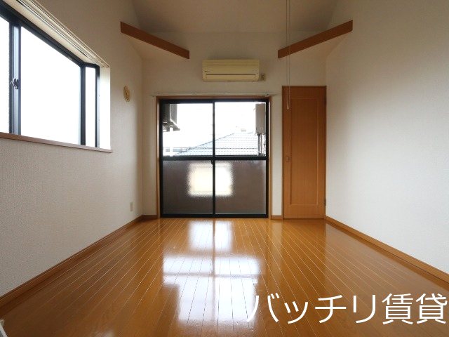 バルコニー　同型タイプの為、現状を優先致します。