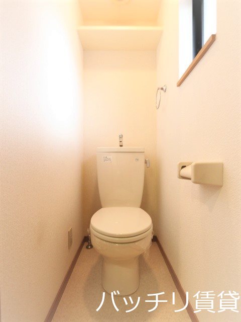 トイレ　同型タイプの為、現状を優先致します。