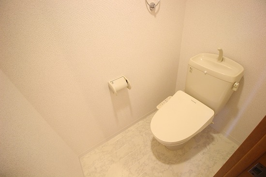 トイレ　類似部屋写真