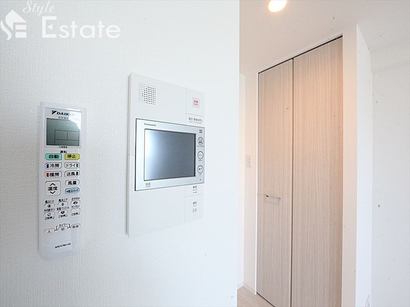 セキュリティ　モニター付きインターホン