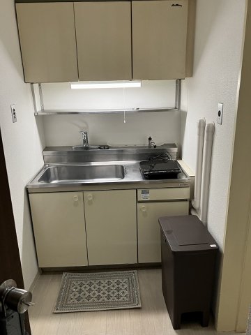 キッチン　キッチン。IHコンロ付き