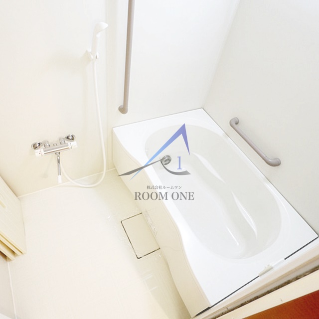 バス・シャワールーム　お風呂です。