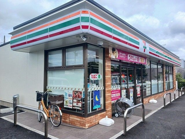 コンビニ　セブンイレブン一宮舞台店（コンビニ）まで660m