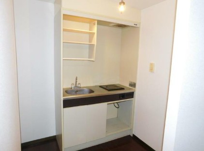 キッチン　IHクッキングヒーター。