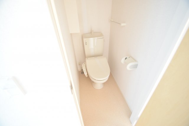 トイレ　ゆったりとした空間のトイレです