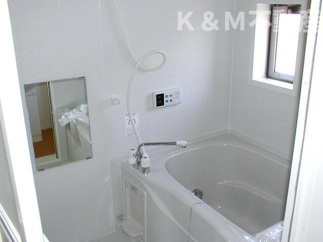 バス・シャワールーム　?