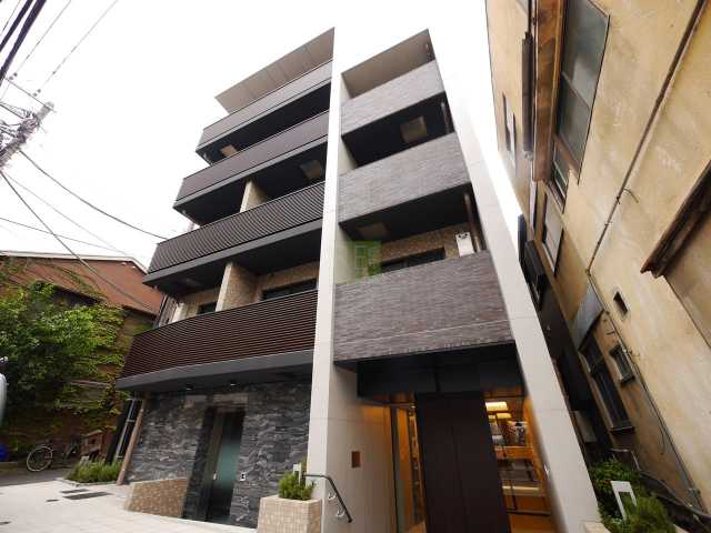 建物外観　GRAN PASEO 四谷若葉