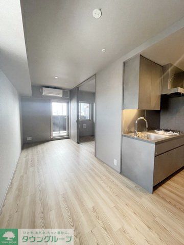 居室・リビング　キッチン