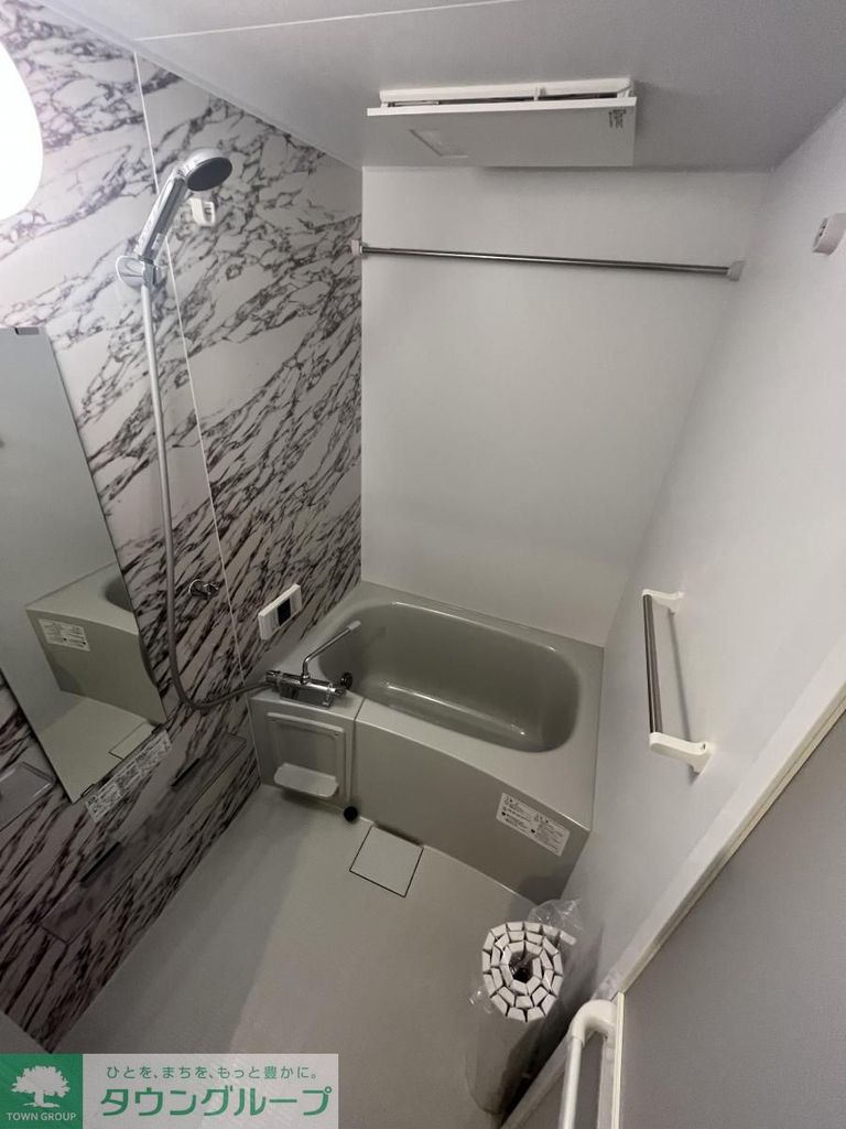 バス・シャワールーム　バス