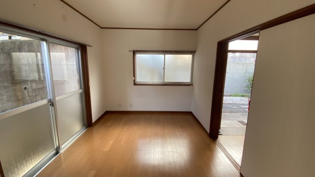 居室・リビング　使いやすい居間です