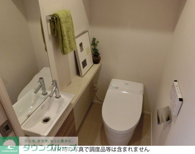 トイレ　Ｆタイプ2015年3月撮影 ＭＲ時の写真で調度品等は含まれ…