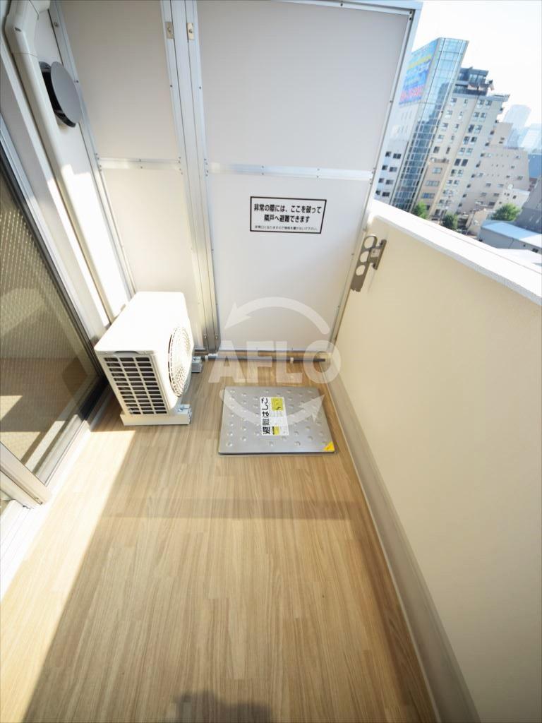 バルコニー　エステムコート南堀江IIIチュラ　バルコニー