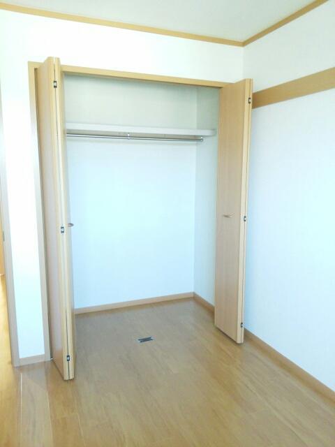 バルコニー　収納