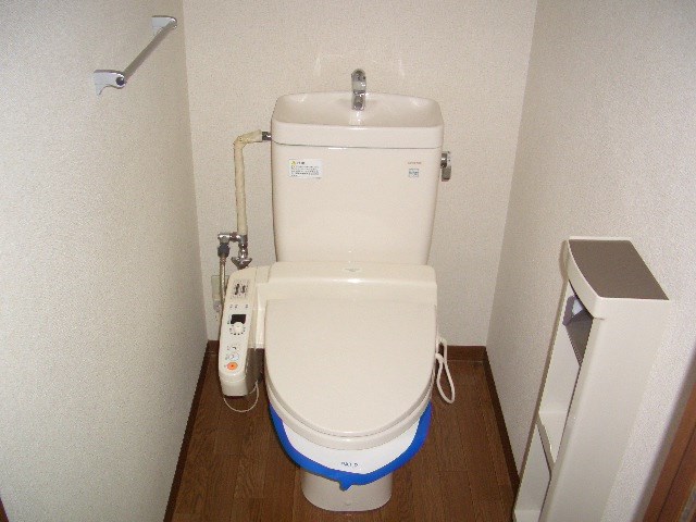 トイレ　参考写真