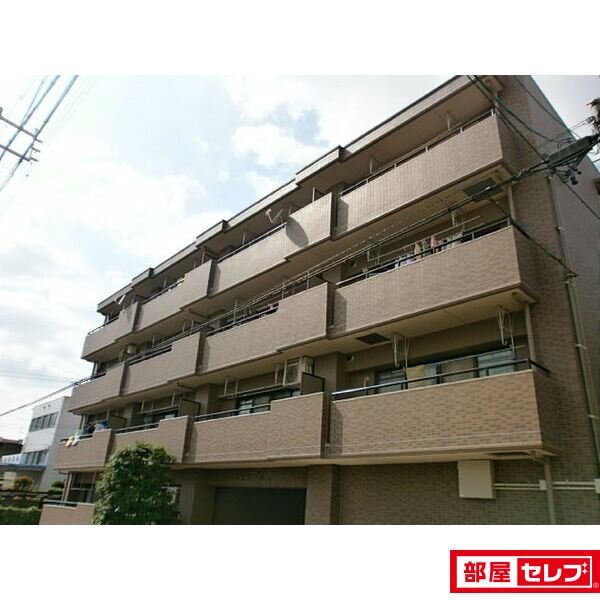 建物外観　重厚感ある外観です。