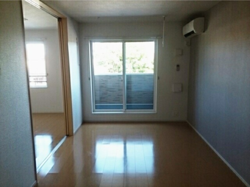 居室・リビング　図面と現状に相違がある場合には現状を優先