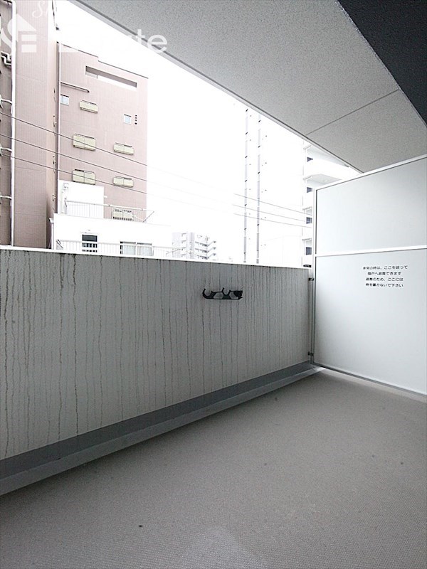 バルコニー　バルコニー