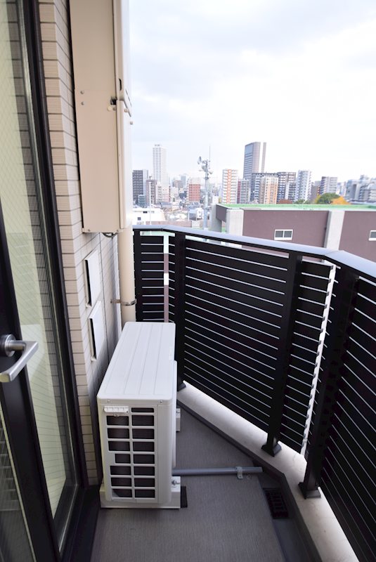 バルコニー　バルコニー