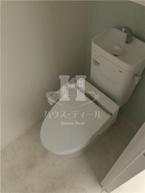 トイレ　清潔感のあるトイレです