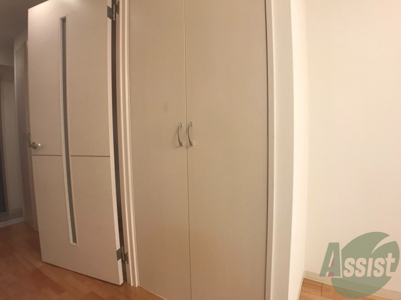 収納　こちらは収納です。収納があると部屋が広く使えて良いですね