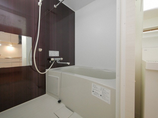 バス・シャワールーム　きれいなお風呂で快適バスタイム♪