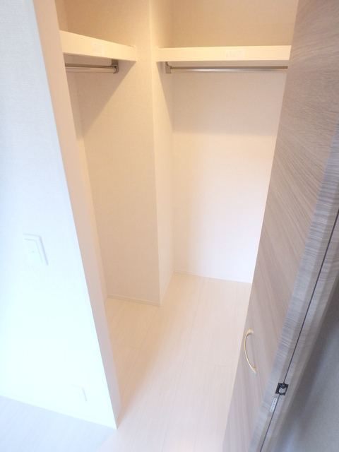 収納　別号室参照