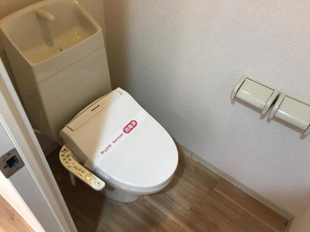 トイレ　シャワー付トイレ（イメージ）