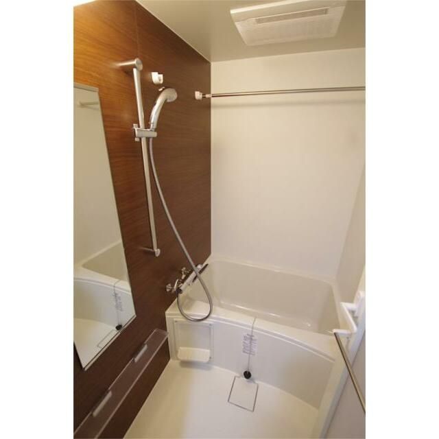 バス・シャワールーム　（別タイプ参考写真）ブライズ板橋クレヴィスタ　板橋区仲宿